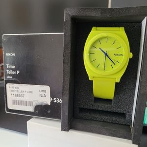 Nixon timeteller lime green watch with blue arms